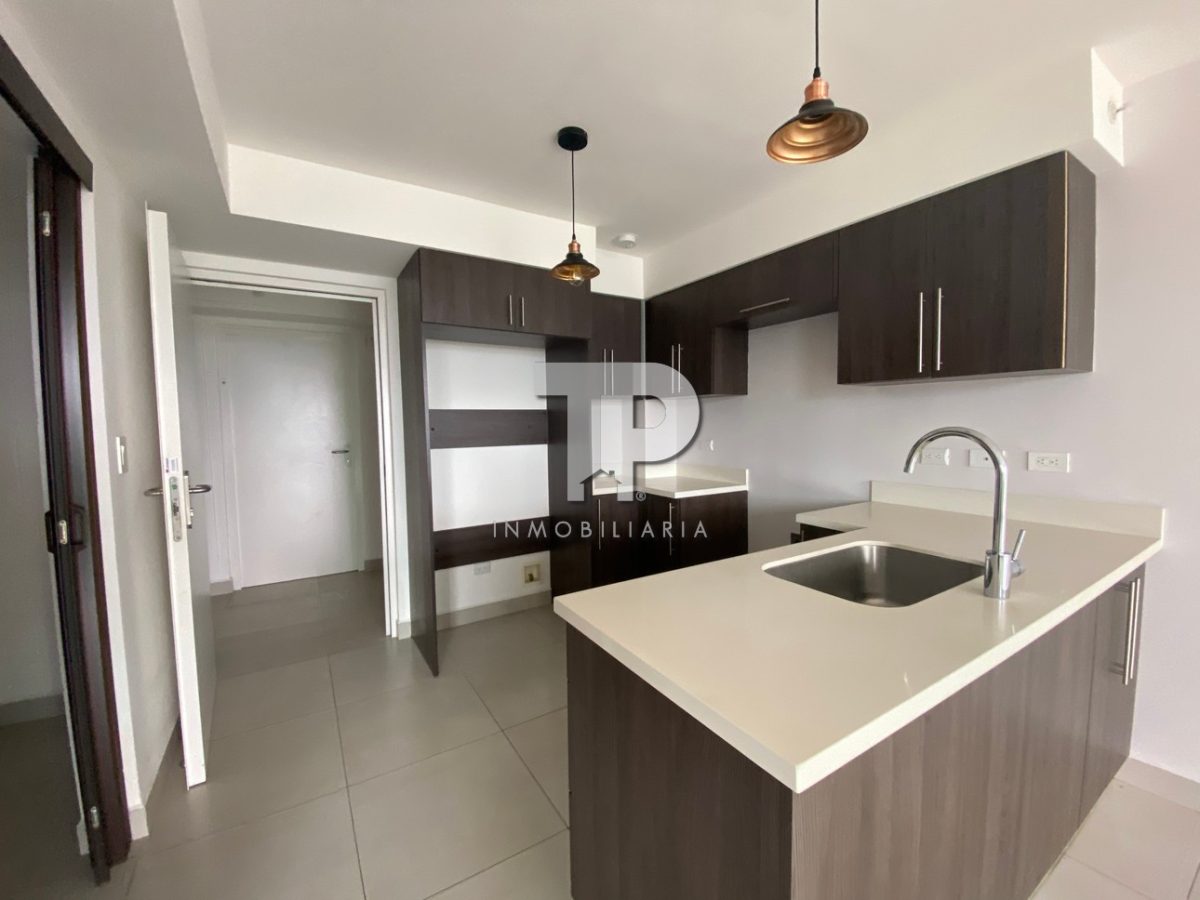 Venta Apartamento en Altamira San Pablo de Heredia JC15 - Imagen 3