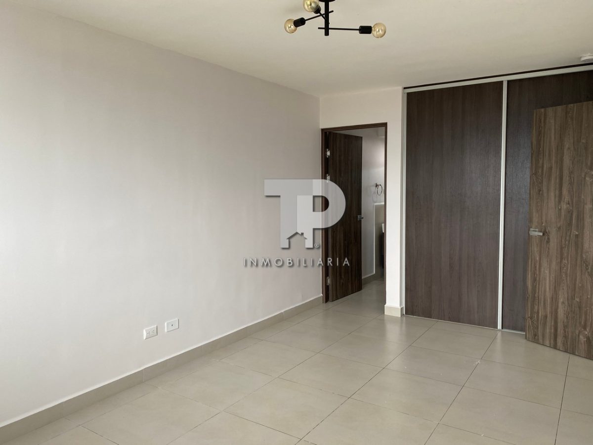 Venta Apartamento en Altamira San Pablo de Heredia JC15 - Imagen 9