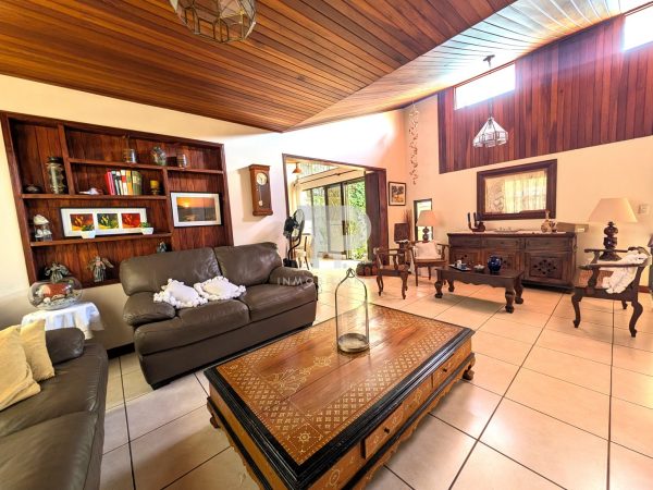 Casa en Barva de Heredia ZSSC6
