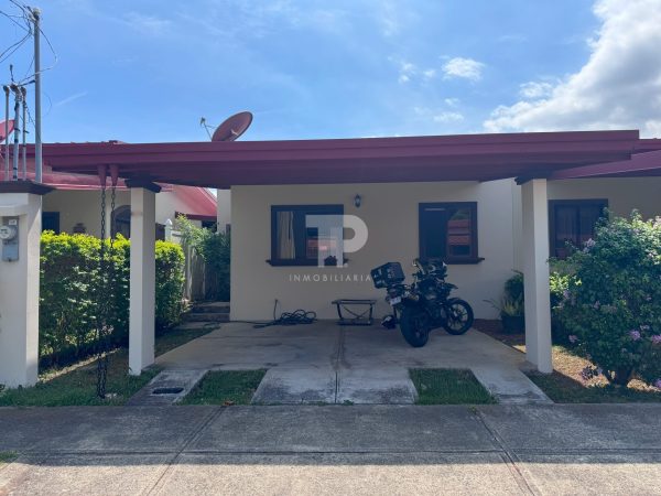 Casa en Condominio en Santa Lucía de Barva. JRC900
