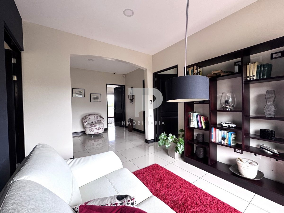 Casa en San José de la Montaña en Barva, Heredia JRSC13 - Imagen 16