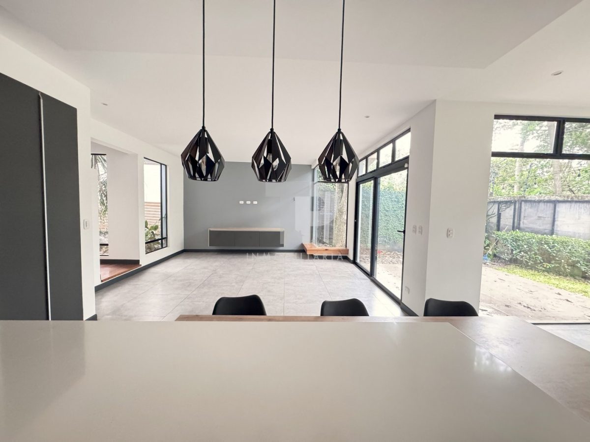 Casa Contemporánea en Condominio Tierras de Café-Heredia. JRC425 - Imagen 5