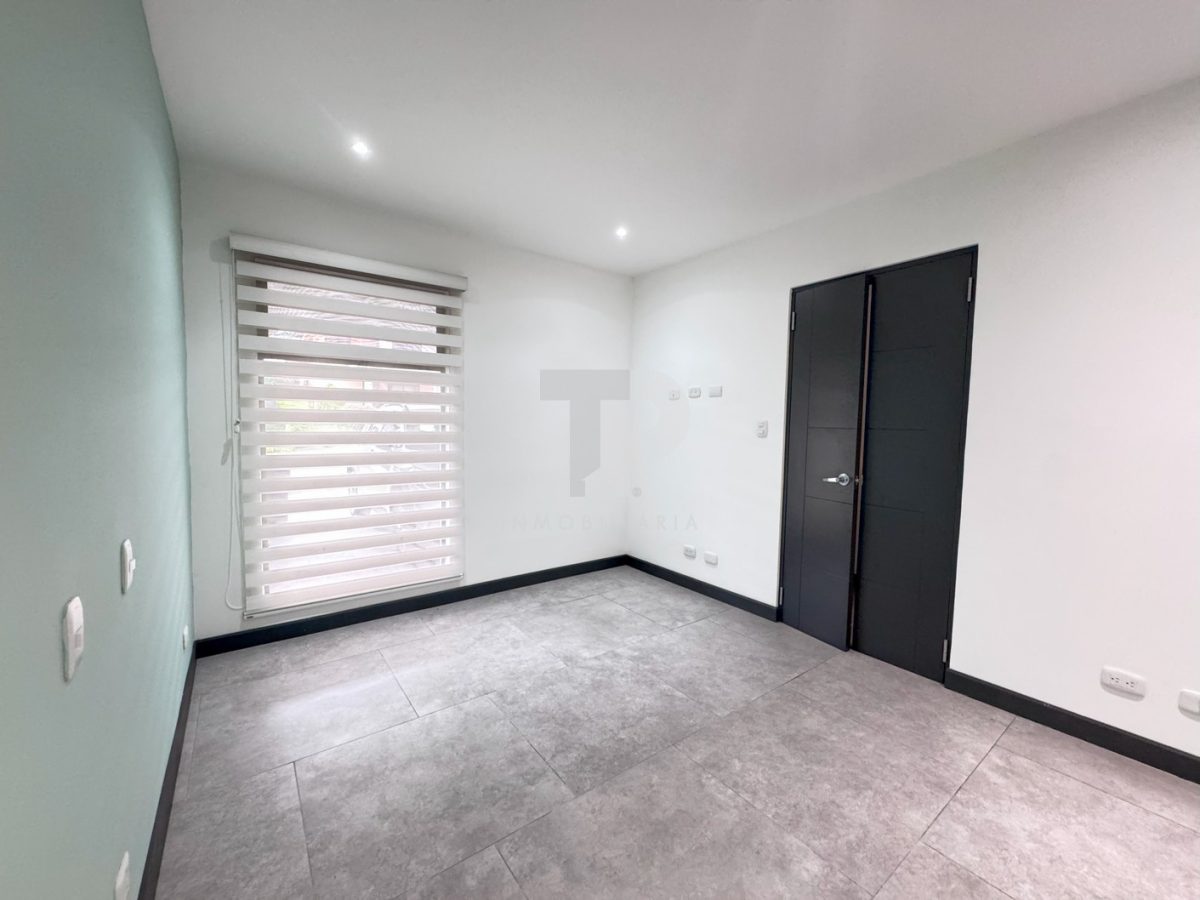 Casa Contemporánea en Condominio Tierras de Café-Heredia. JRC425 - Imagen 8