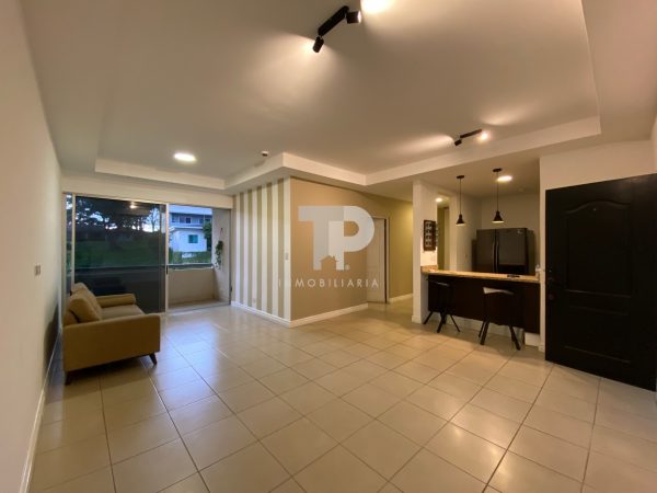 Amplio Apartamento en San Francisco de Heredia JC12