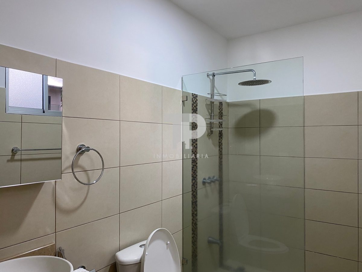 Amplio Apartamento en San Francisco de Heredia JC12 - Imagen 15