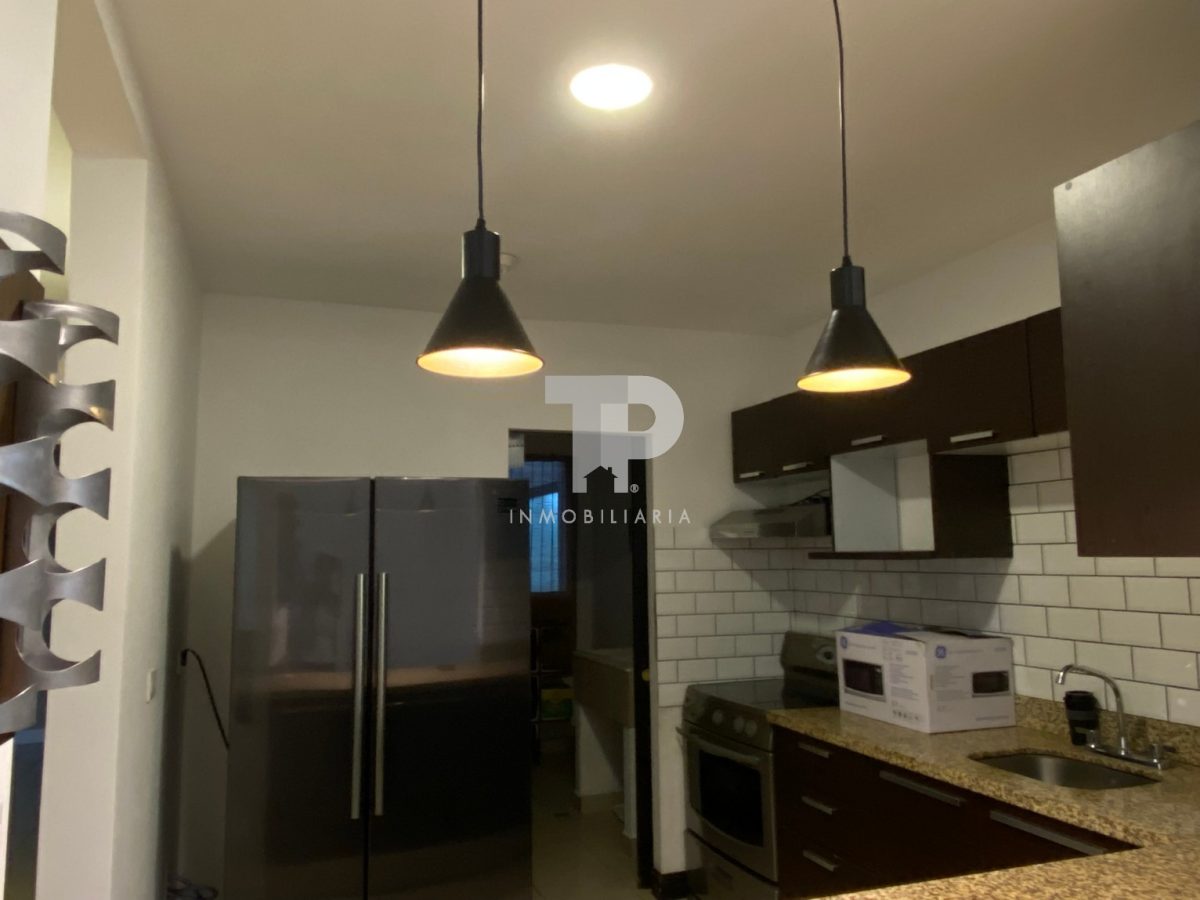 Amplio Apartamento en San Francisco de Heredia JC12 - Imagen 3