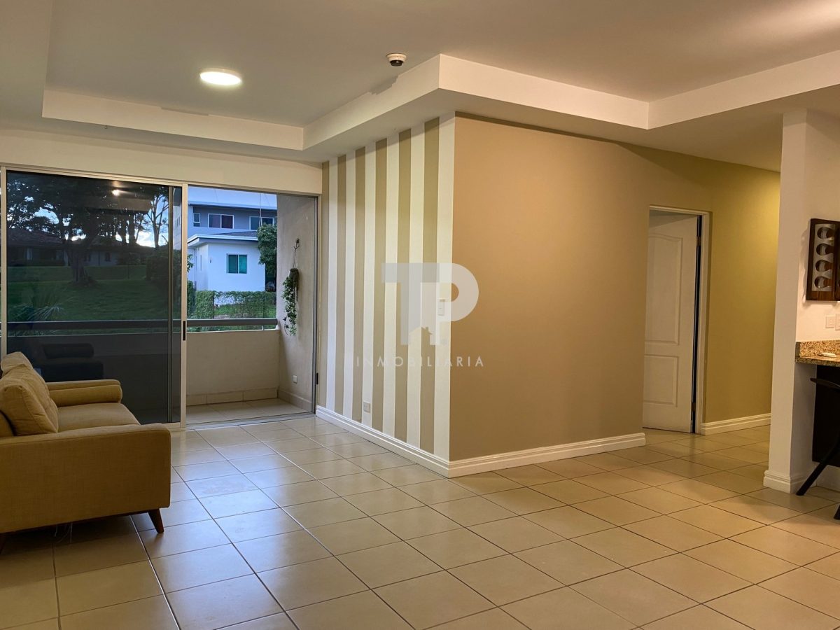Amplio Apartamento en San Francisco de Heredia JC12 - Imagen 7