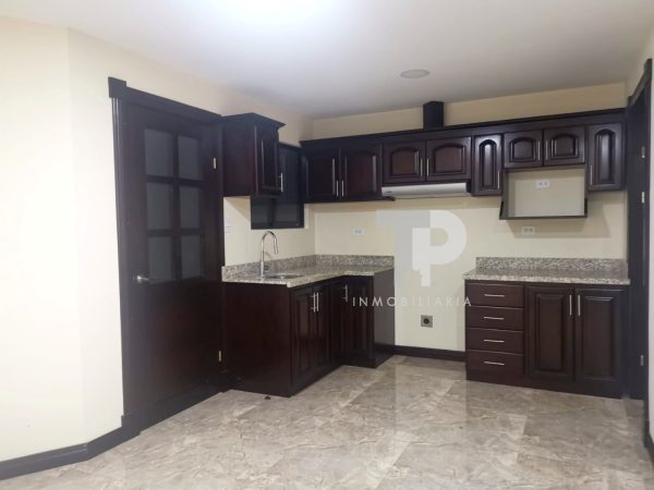 Apartamento en San Francisco de Heredia ZSP16
