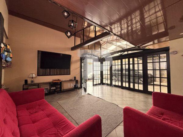 Casa en San Pedro de Barva-Calle Segura. JRC79