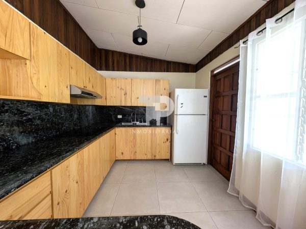 Casa en Sabanilla de Montes de Oca, San José SCG24