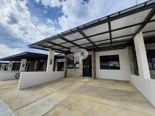 Casa en La Trinidad de Moravia, San José SCG17