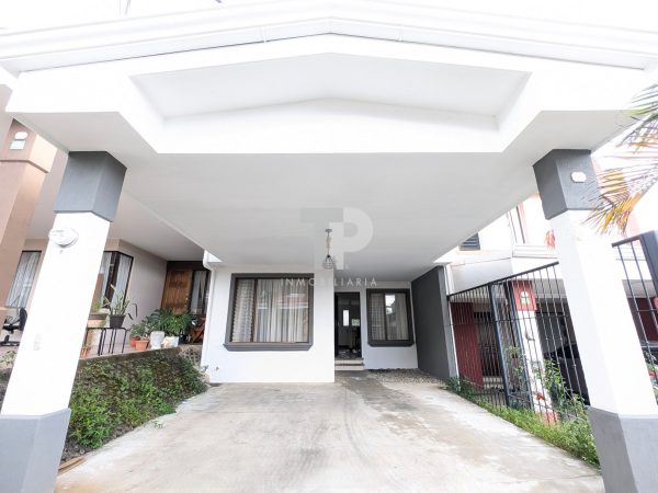 Casa en San Pablo de Heredia SCG20