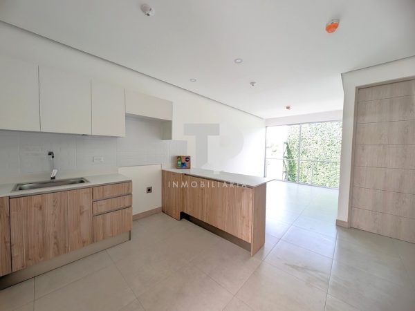 Apartamento en San Tomás de Santo Domingo, Heredia SCG44