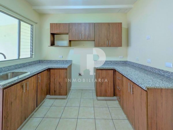 Casa en San Francisco de Heredia SCG29