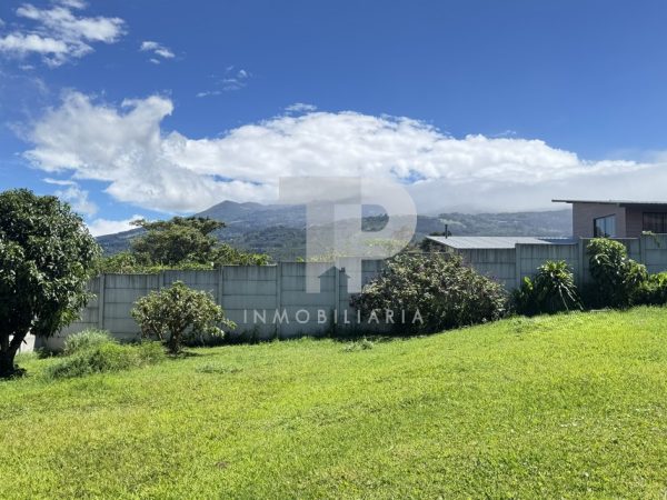 Lote en San José de la Montaña-Barva. JRC65