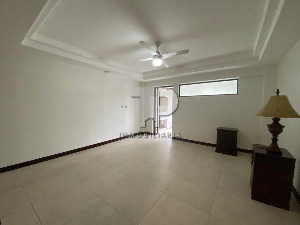 Alquiler| Conjunto de Apartamentos en San José Rohrmoser JC36