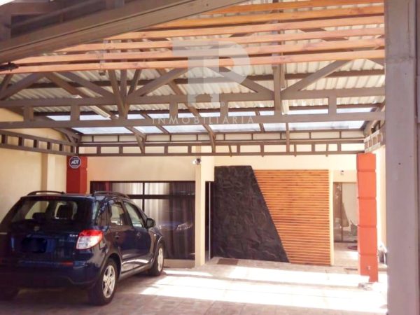 Propiedad Con Uso de Suelo Mixto en Alajuela Centro por El Hospital ZSP16