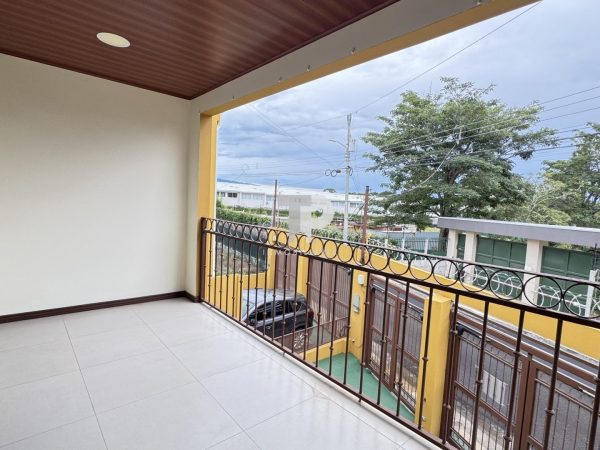 Apartamento en Santiago de San Rafael, Heredia SCG8